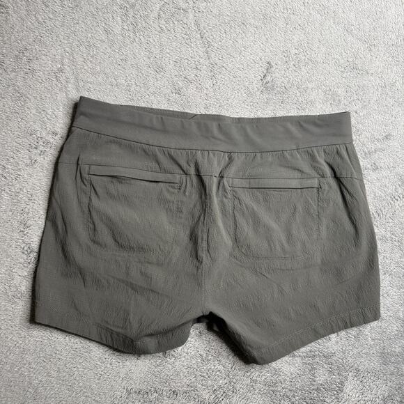 Athleta Trekkie North Shorts Womens 14 Gray Outdoor Hiking Nylon Stretch Gorp - Picture 8 of 10